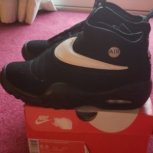 Air shake ndestrukt aka Dennis Rodman